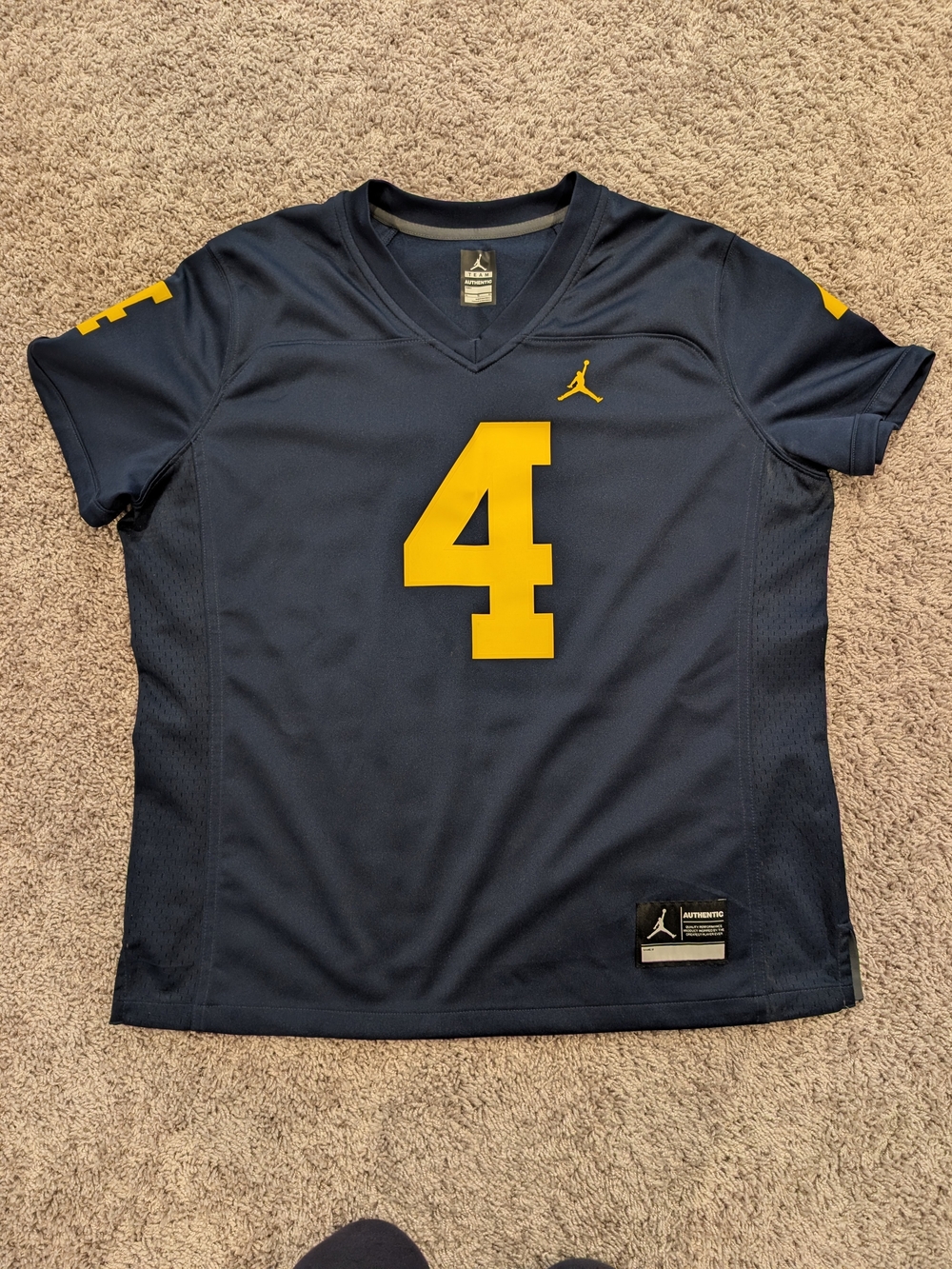Michigan Wolverines #4 Jersey XL